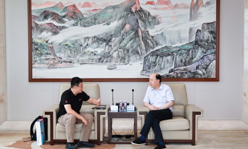 华为云全球生态部总裁康宁到访南宫电子游戏